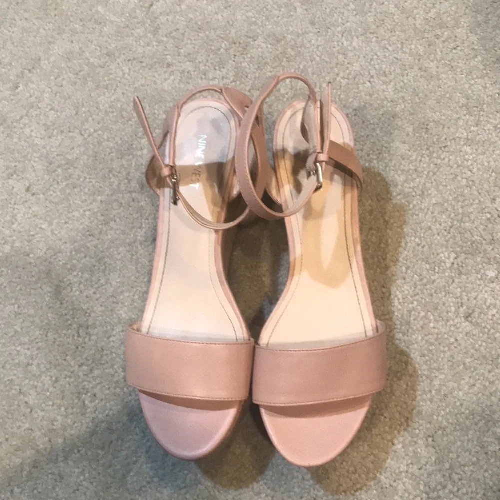 Nine West Pale Pink Ankle Strap Wedge Sandal-Size 10